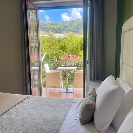 Bougainvillea Relais Sorrento Bagian luar foto