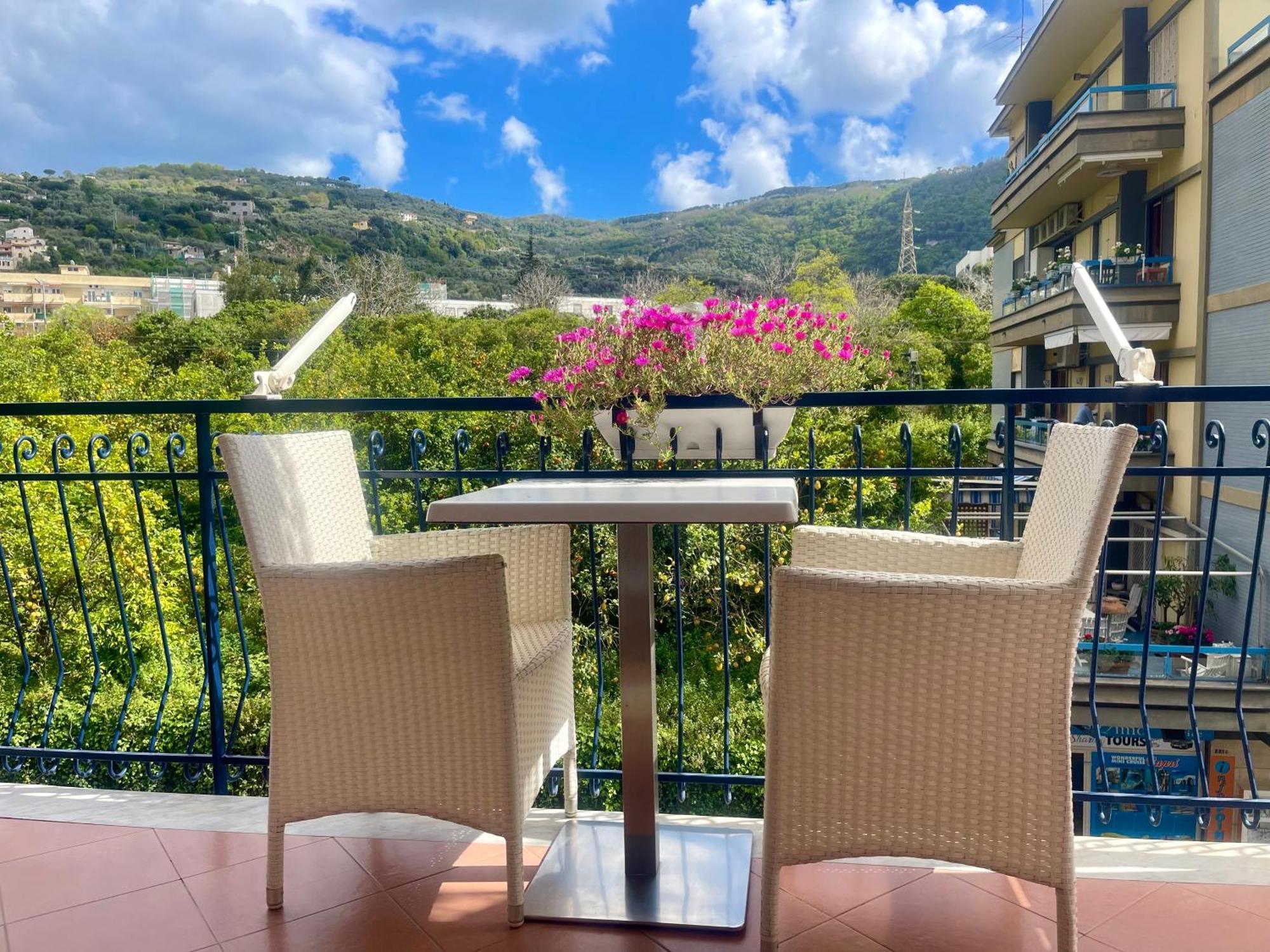 Bougainvillea Relais Sorrento Bagian luar foto