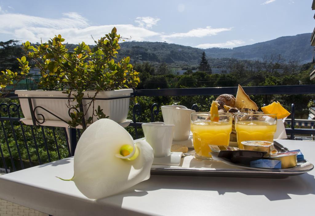 Bougainvillea Relais Sorrento Bagian luar foto